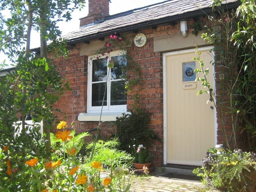 Martin Lane Farm Holiday Cottages 버스코프 외부 사진