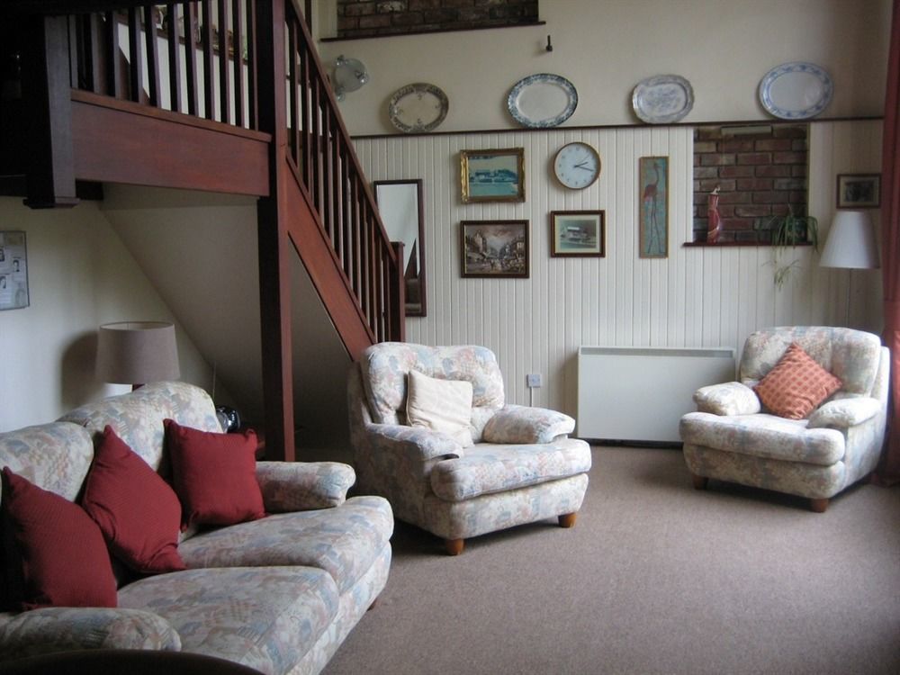 Martin Lane Farm Holiday Cottages 버스코프 외부 사진