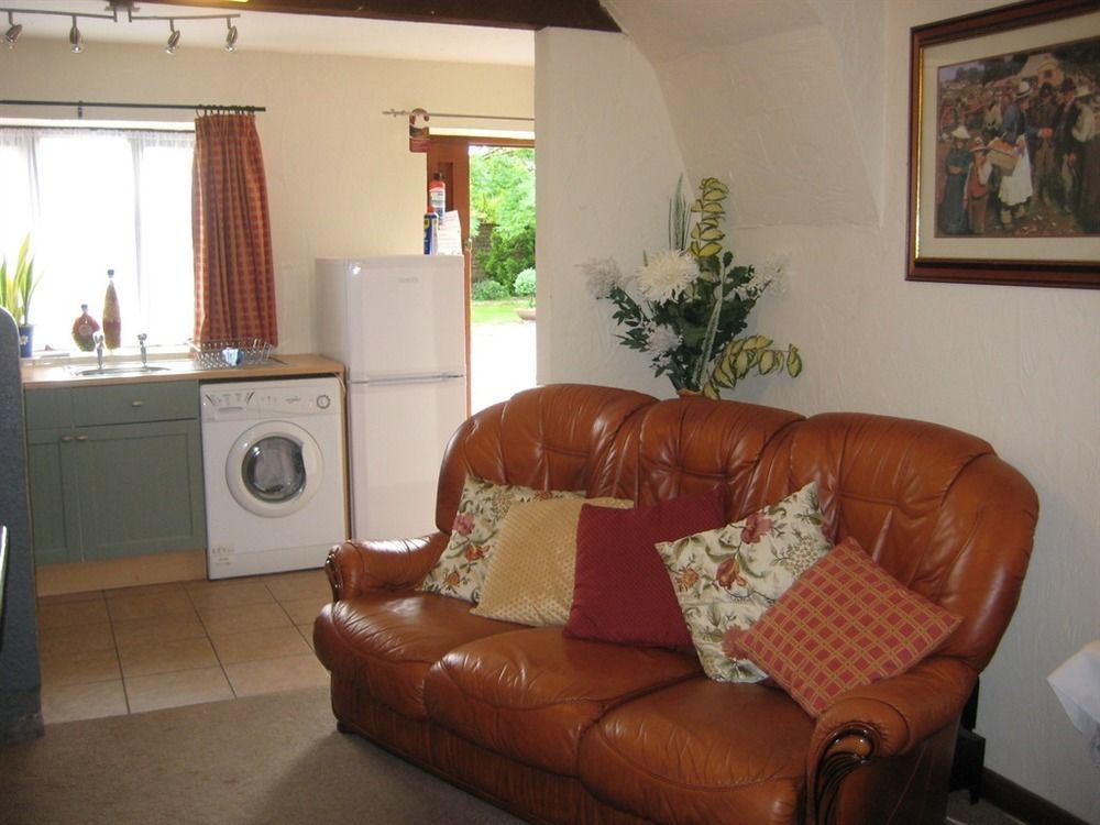 Martin Lane Farm Holiday Cottages 버스코프 외부 사진