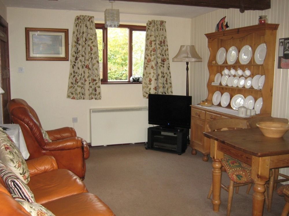 Martin Lane Farm Holiday Cottages 버스코프 외부 사진