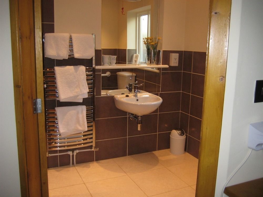 Martin Lane Farm Holiday Cottages 버스코프 외부 사진