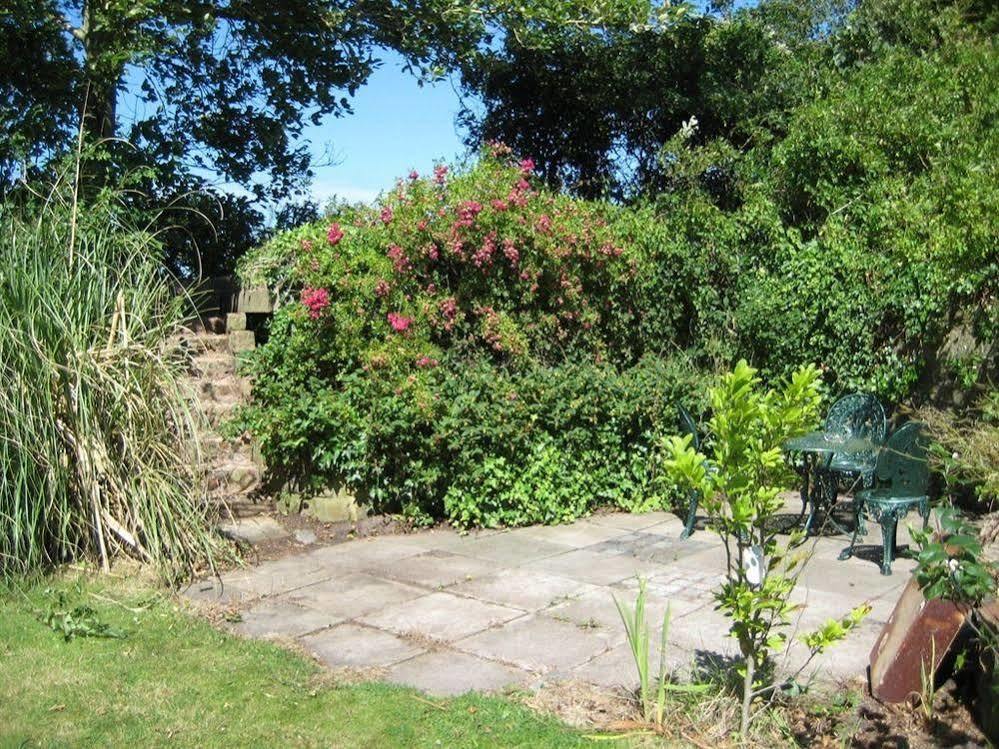 Martin Lane Farm Holiday Cottages 버스코프 외부 사진